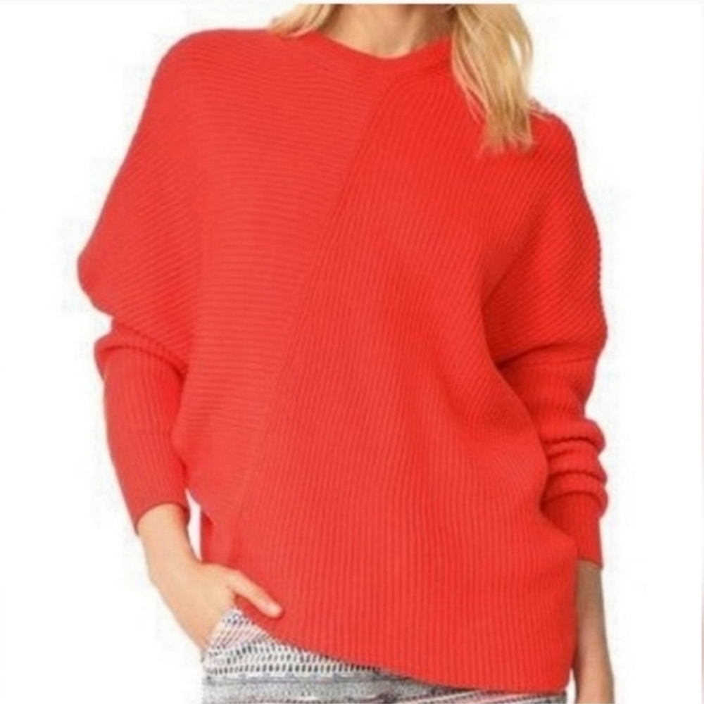 Free People Downtown Asymmetrical Sweater oversized fit - Picture 2 of 6